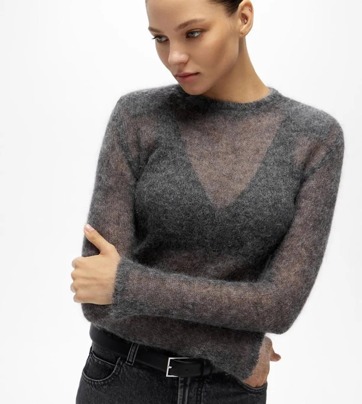 Solid Round Neck Thin Knitted Sweater For Women Fashion Commuting Long Sleeve Pullover 2024 Autumn New Female High Street Jumper